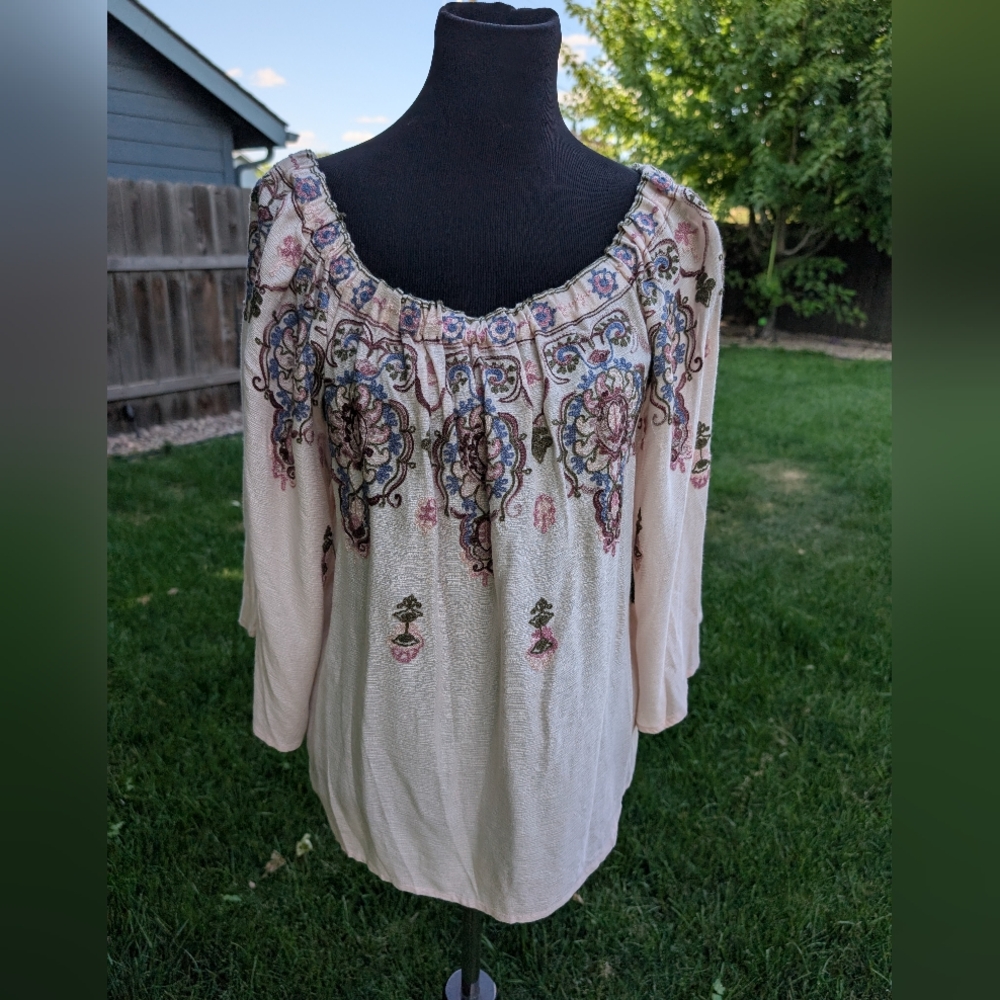 Semi Democracy Boho Floral Embroidered Top